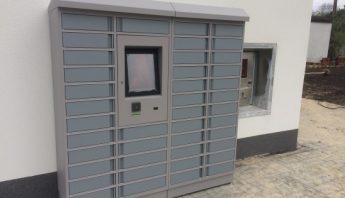 książkomat, czyli rodzaj szafy z możliwością odbierania książek ukrytych w jej szufladach