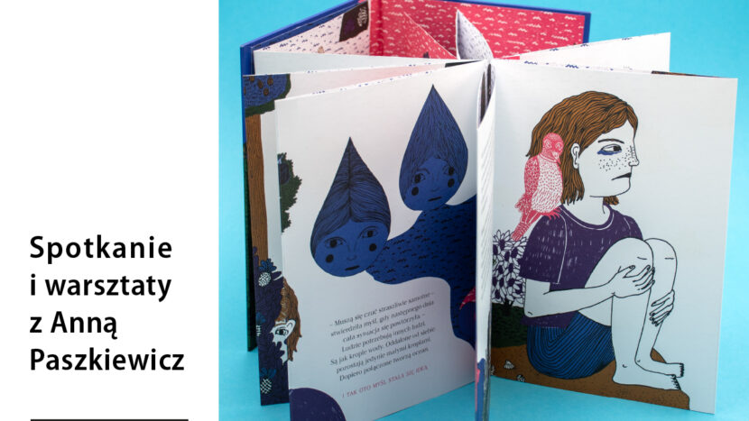 Obrazek do wydarzenia przedstawia fotografię stojącej pionowo, rozłożonej książki, karty książki rozchodzą się promieniście, na jednej z widocznych stron ilustracja: piegowata, rudowłosa dziewczynka z poważną miną i czerwonym ptakiem na ramieniu